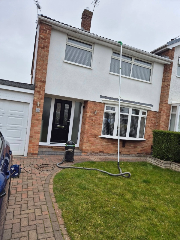 Gutter Vacuum Cleaning